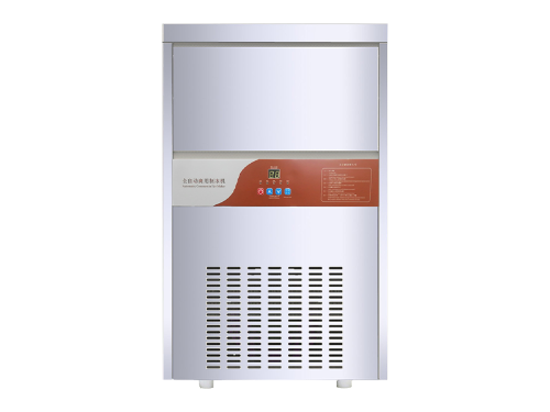 ¿Cómo minimiza el aislamiento de la máquina de hielo en escamas refrigerada por aire la transferencia de calor al conjunto de fabricación de hielo?